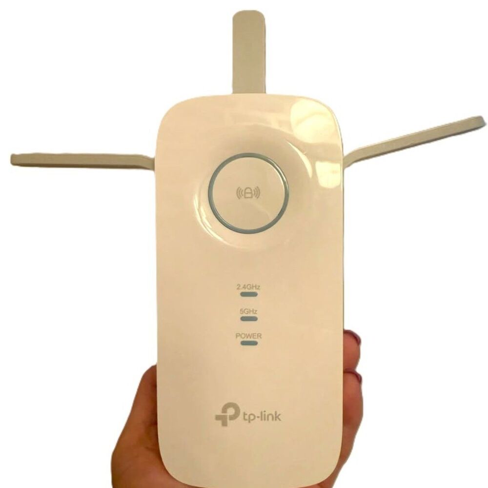 TP Link RE550 AC1900 Wireless Dual Band Mesh Wifi Range Extender Booster